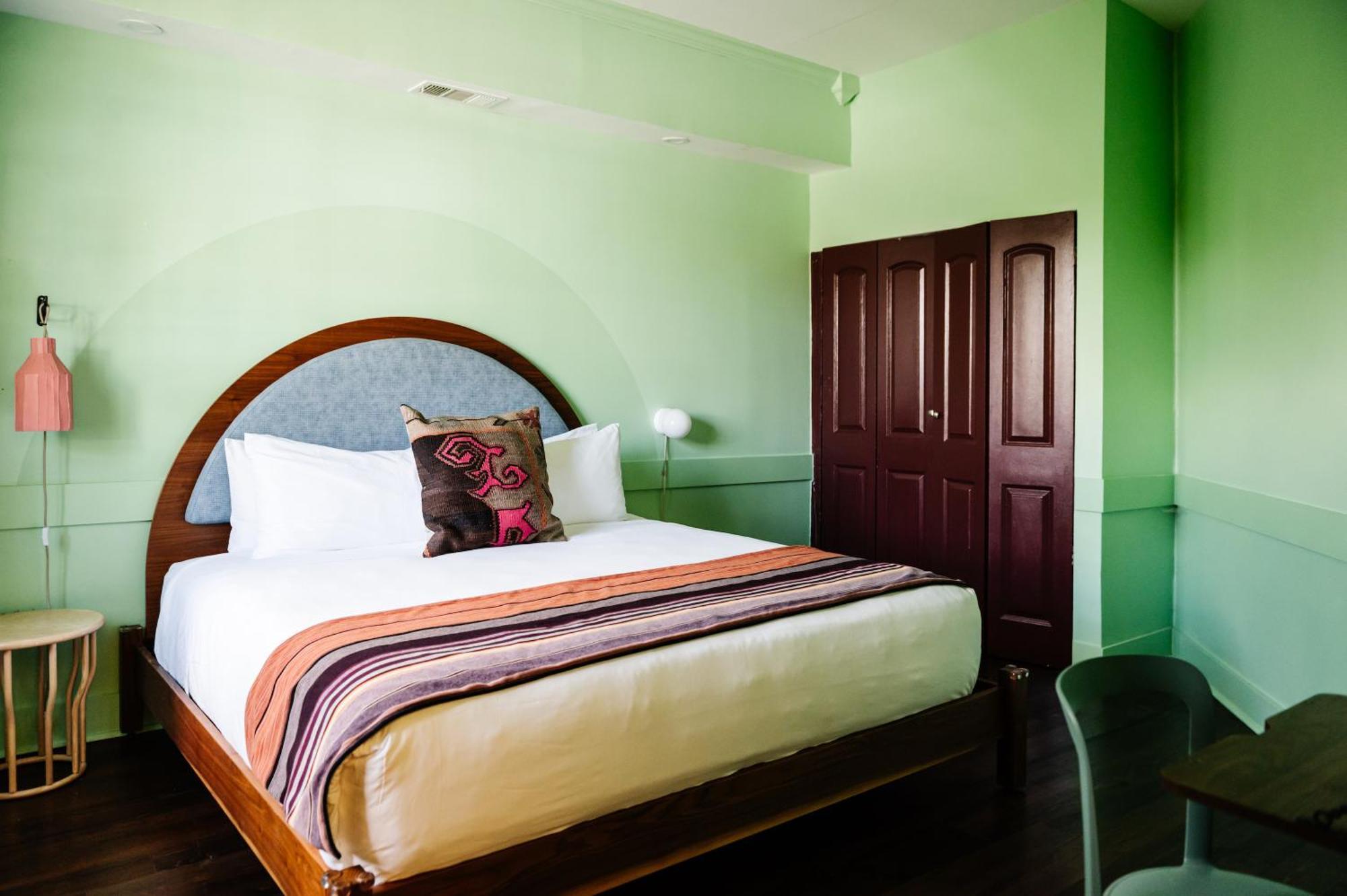 The Frenchmen New Orleans By Kasa Hotel Exterior photo